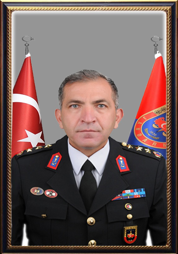 Cemalettin A K Y U Z