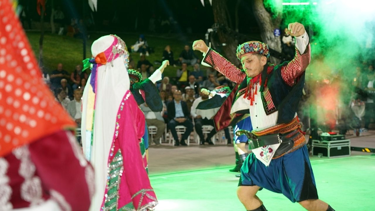 Çanakkale Ak Parti İl Başkanlığından Büyükkongreye Davet (13)