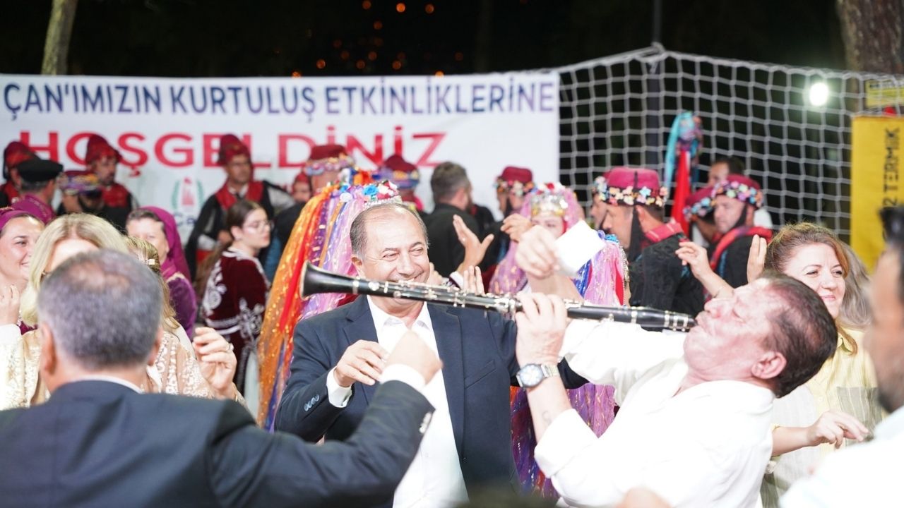 Çanakkale Ak Parti İl Başkanlığından Büyükkongreye Davet (15)