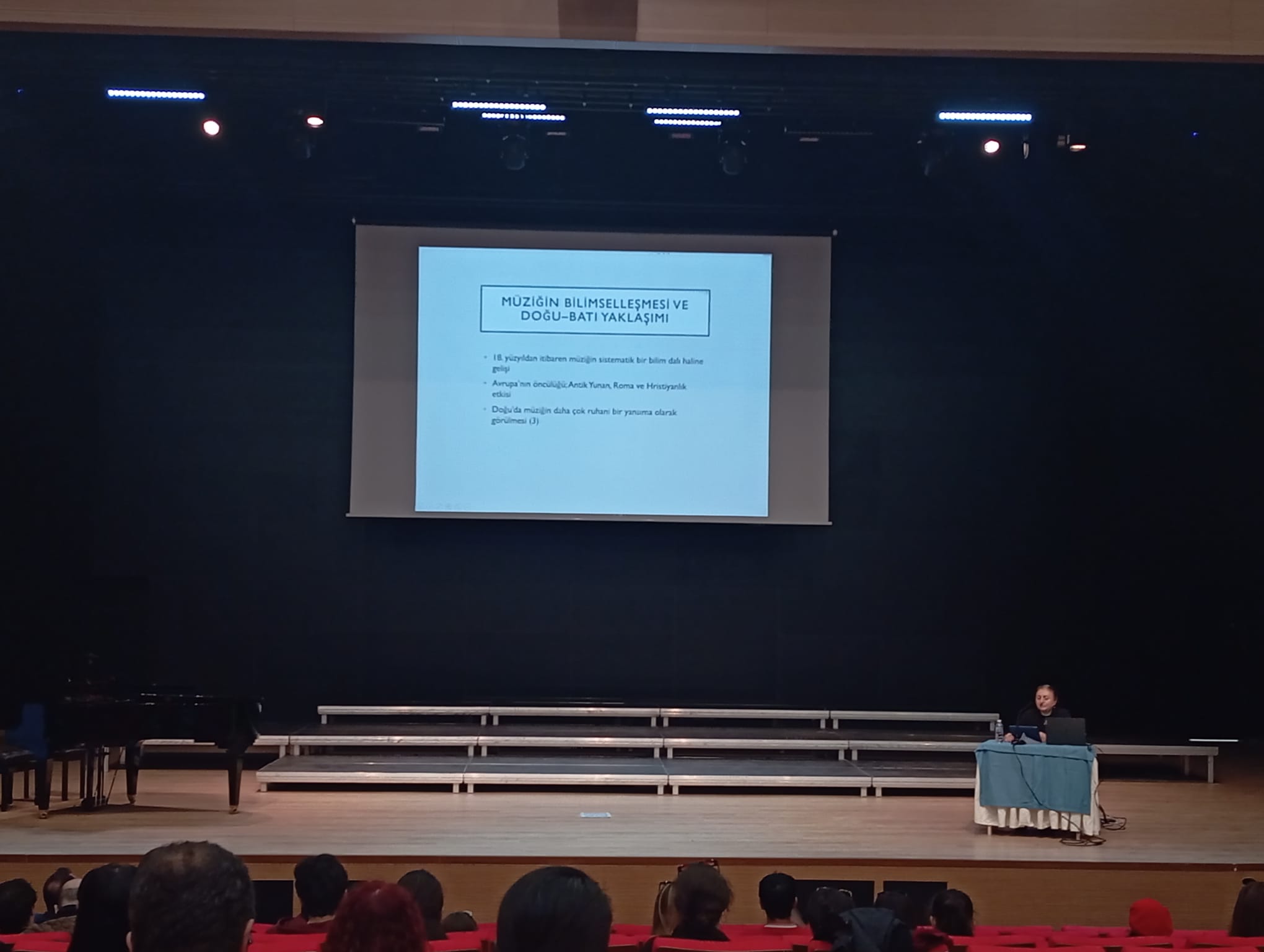 31280265 A6B8 422A 97E8 5B08B2545D12