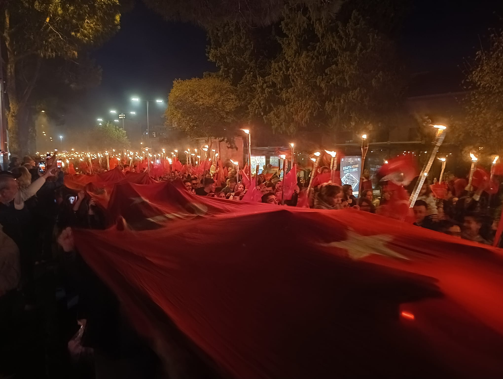 37Ef441F 2409 49D0 B5E9 262F80B9B15D