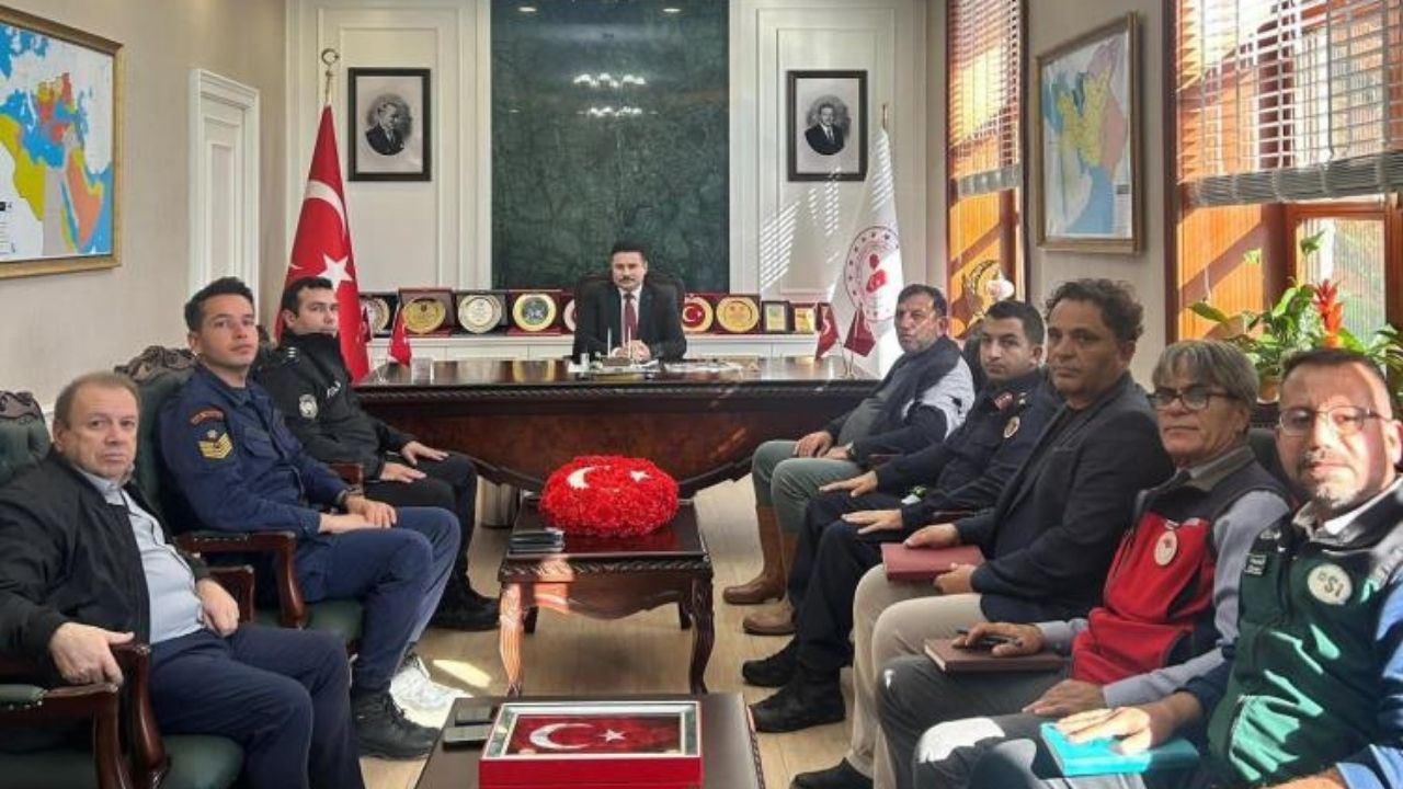 Çanakkale Ak Parti İl Başkanlığından Büyükkongreye Davet (1)-39