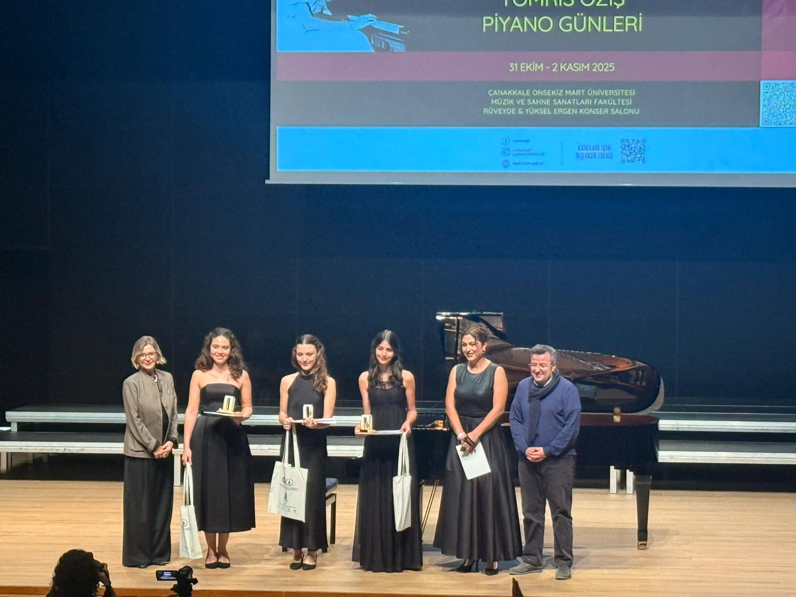 Edac3851 F7Ed 4B2D 907D 22343813C1B5