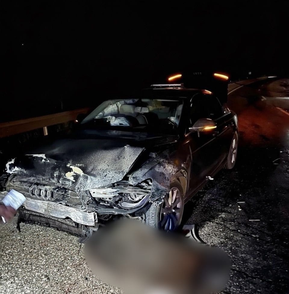 54164Dcf 54E6 4252 B650 Cb578D4546E8