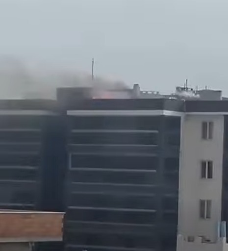 53B51F99 4Bb2 47B3 88F5 56873C17734A