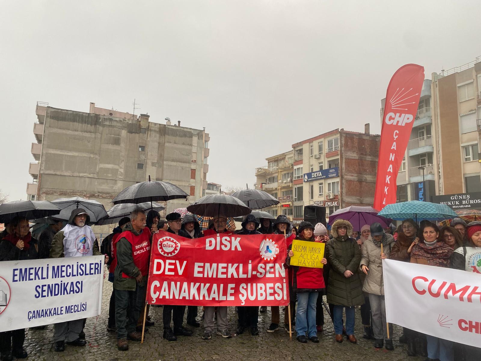 B1519345 0090 433F 851E 7B6F58A68793