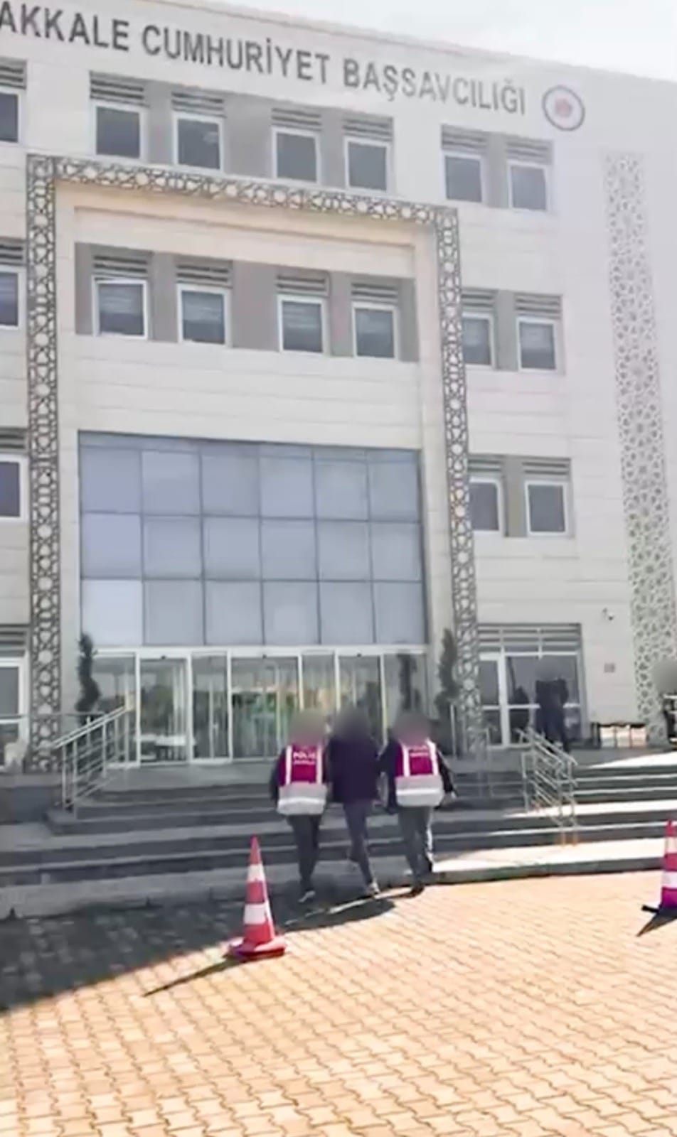 073346A7 Ed00 4Eb2 9D10 8C173Fca8C51