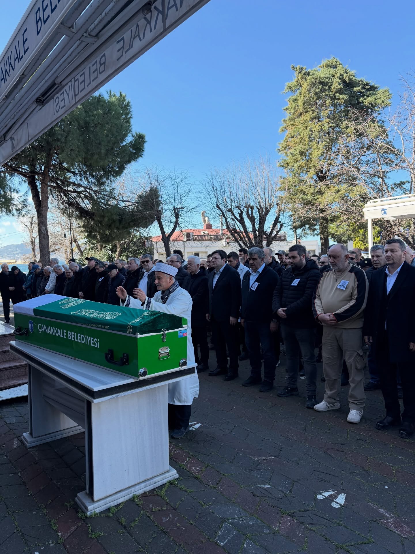 631277249 18555925777045359 3986905707441087300 N