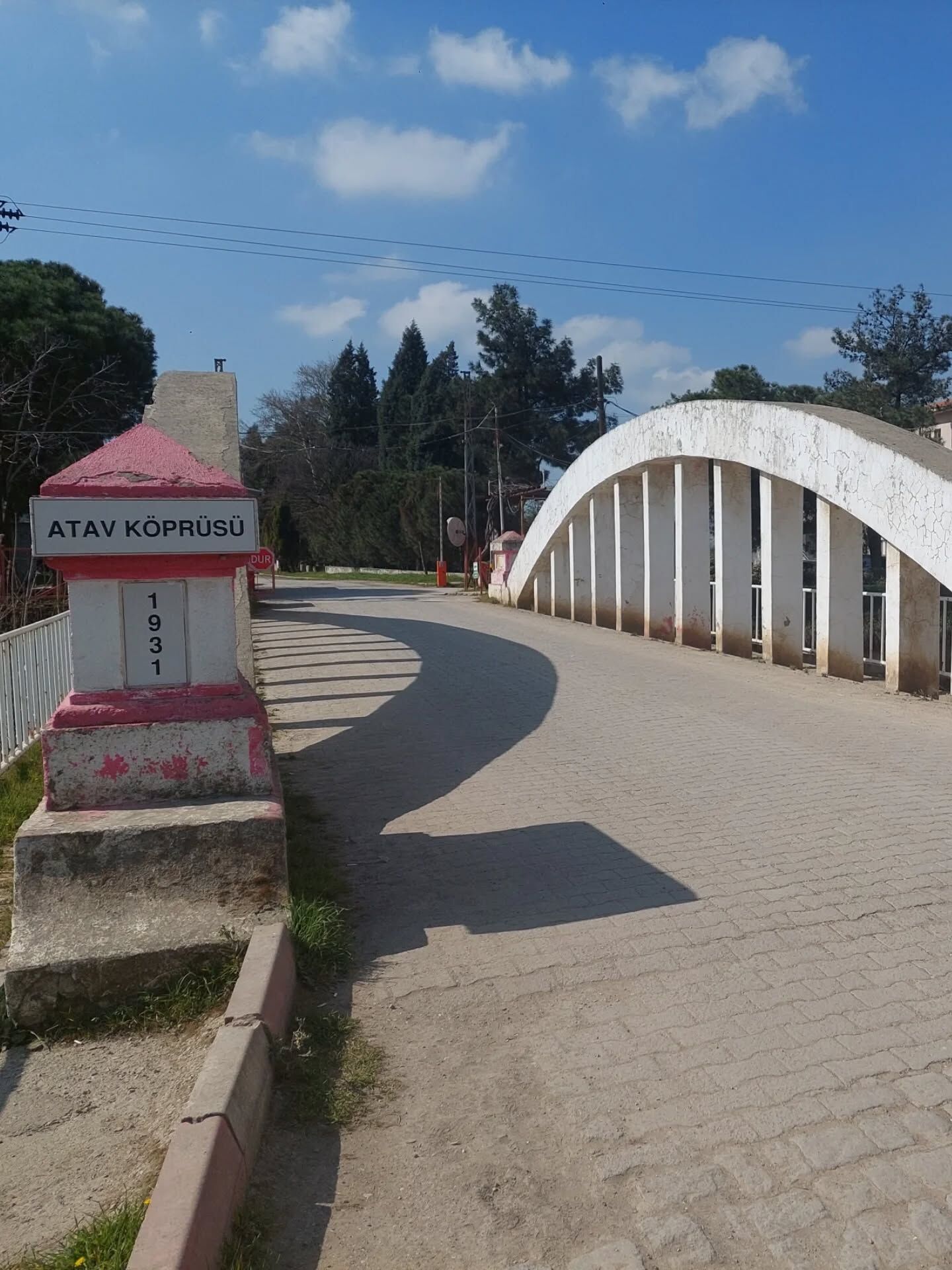 649563499 18579397411039216 2605410473695155245 N