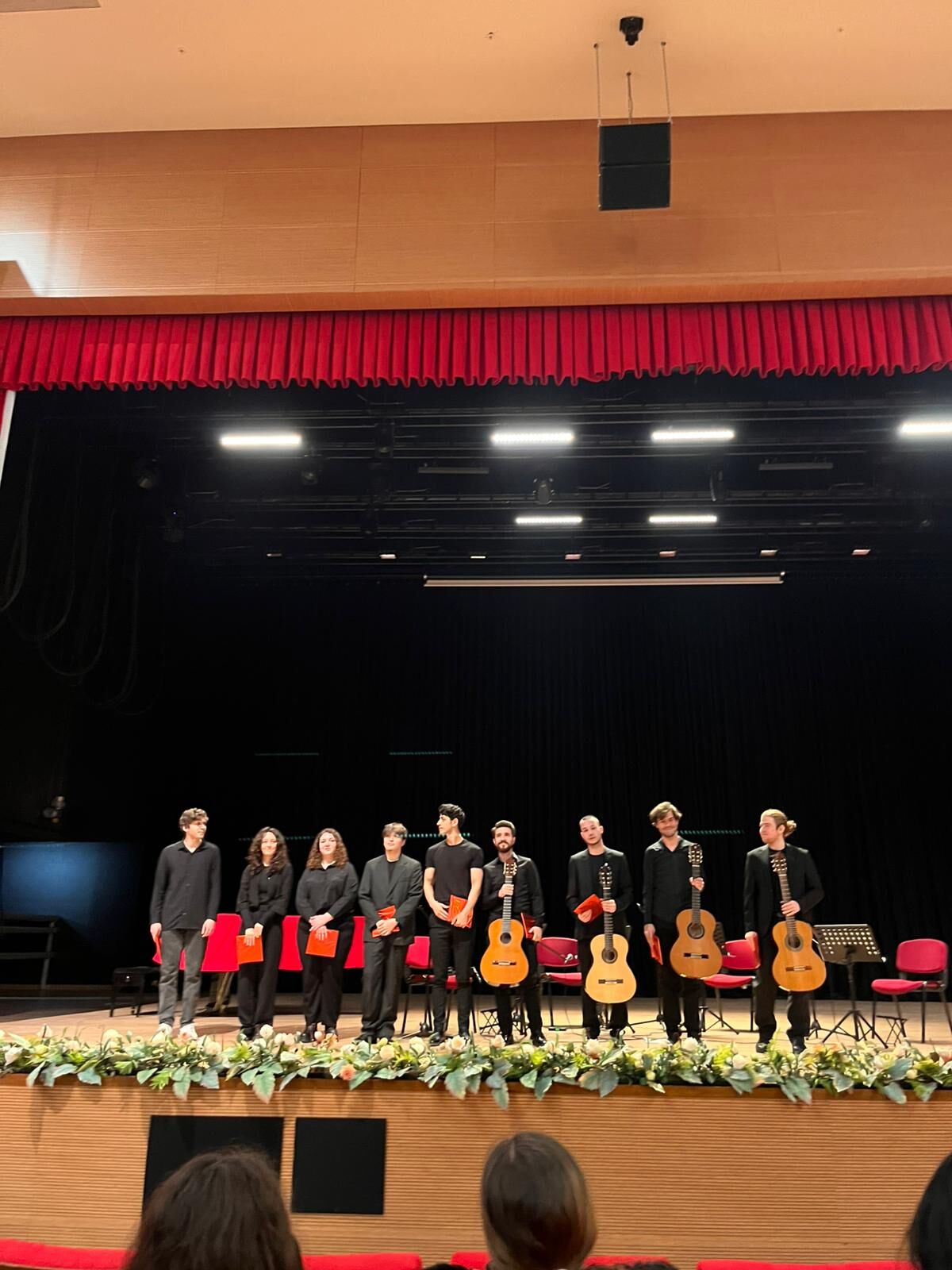 A98248Aa 69A9 43D4 B881 3C6C541Ff158