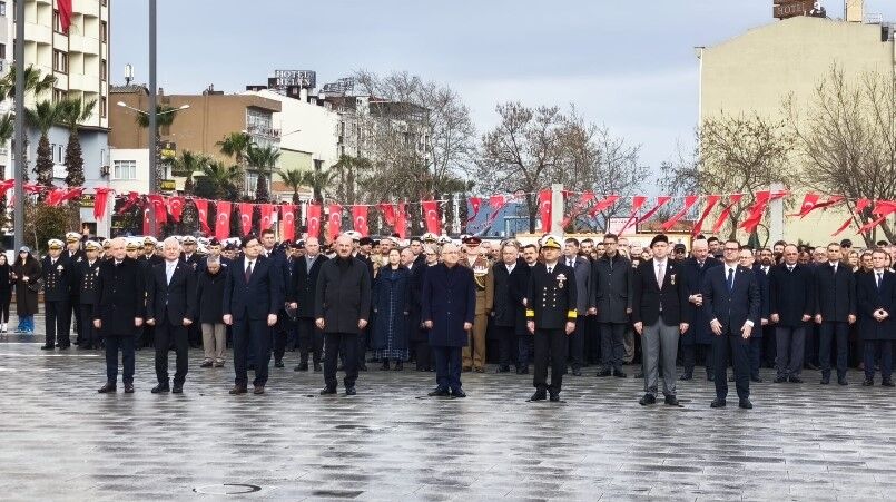 Canakkale Zafer Kutlamalar Celenk (2)