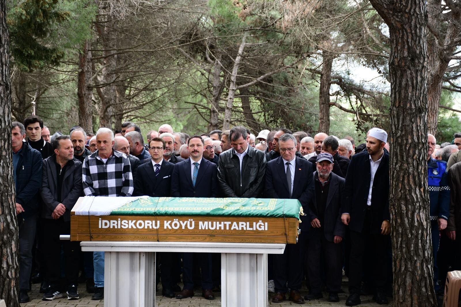 662832304 1239977188306322 3081203886029376006 N