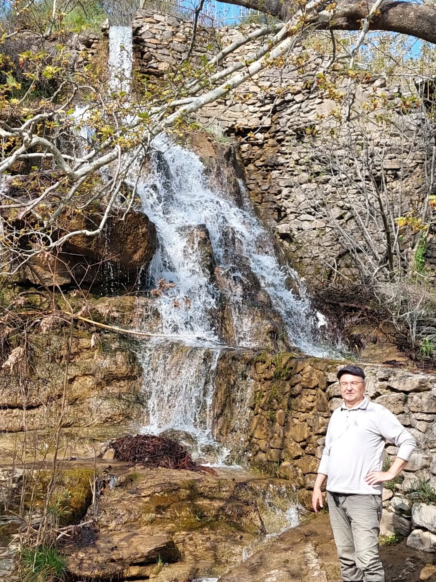 671258461 18589971067039216 7873071808556828161 N