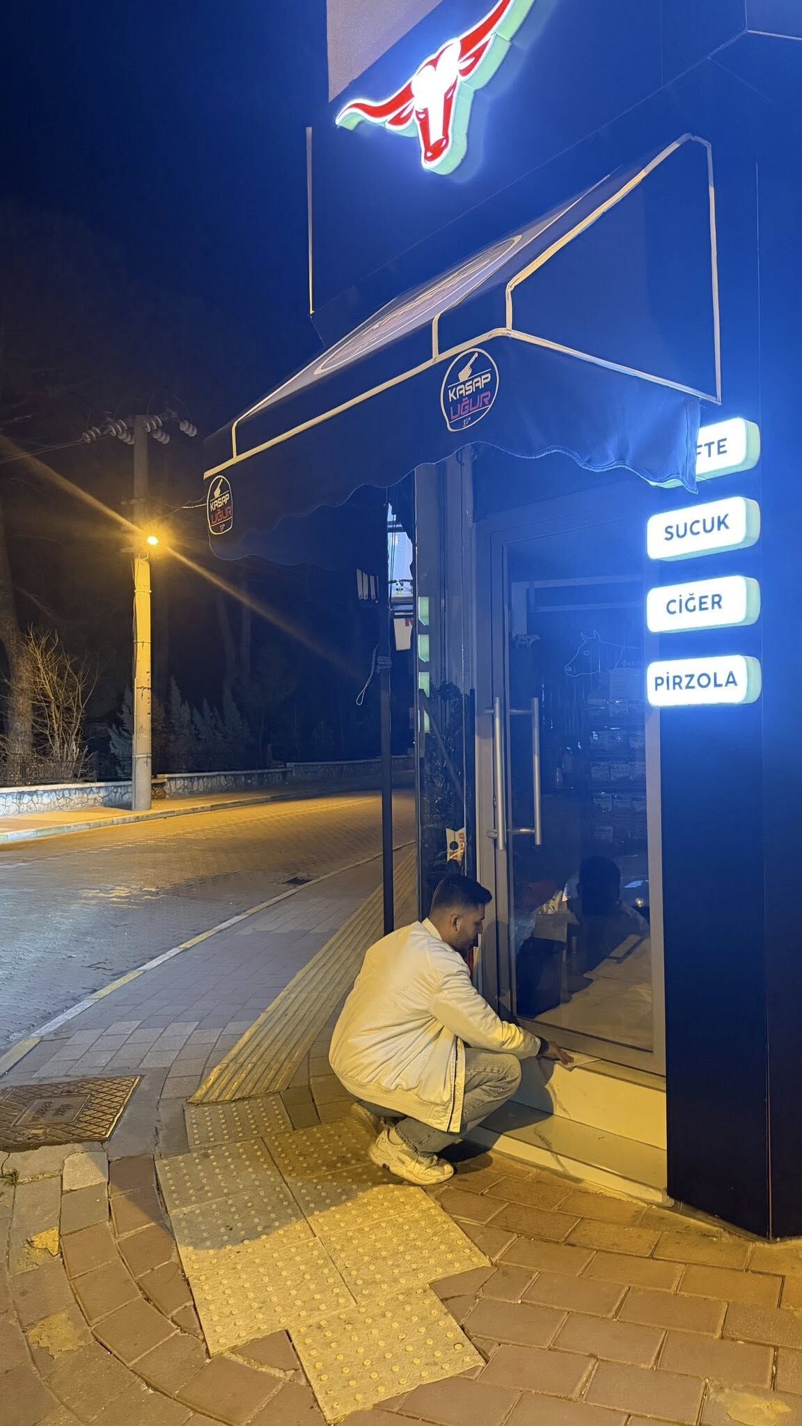 671558040 122240538542129616 4170527376678651206 N