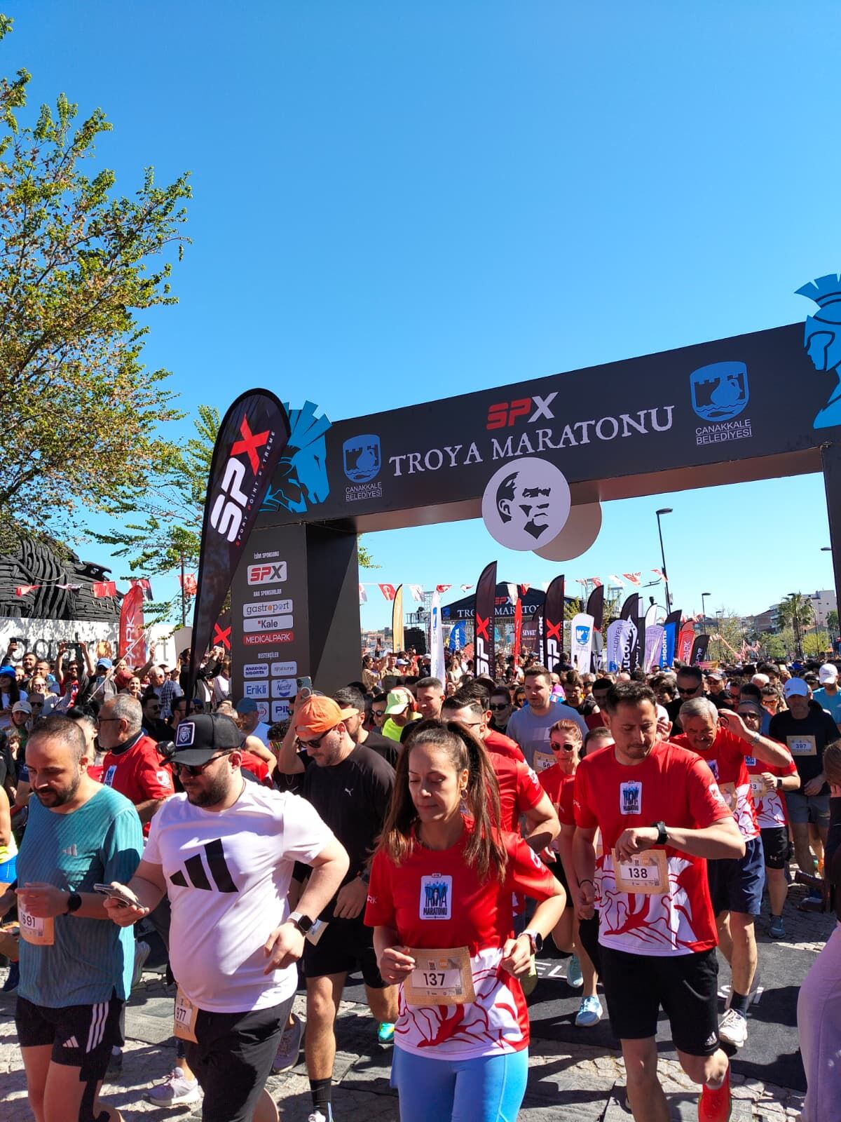 B59E192A 995D 4E4F 9E09 964E89A752C6