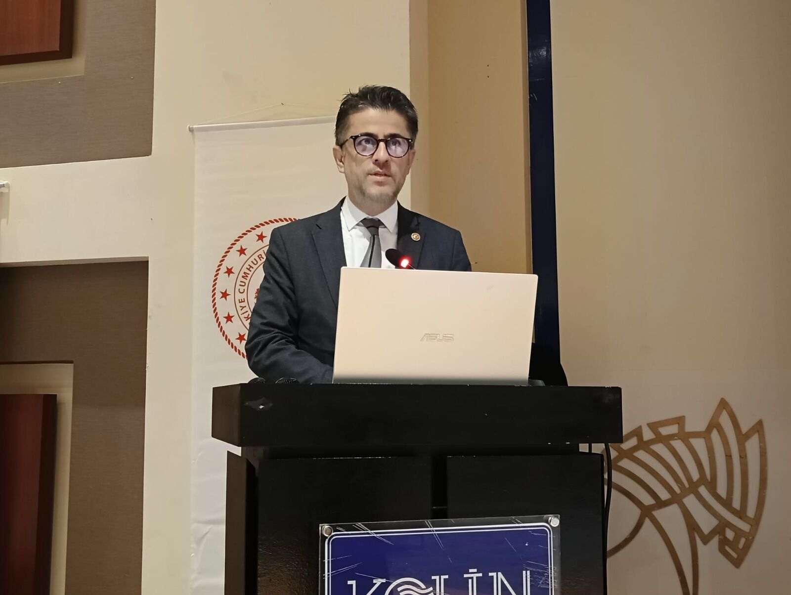 E8Cc01B7 63Bd 4328 Ba76 3D81Ddfcbf67