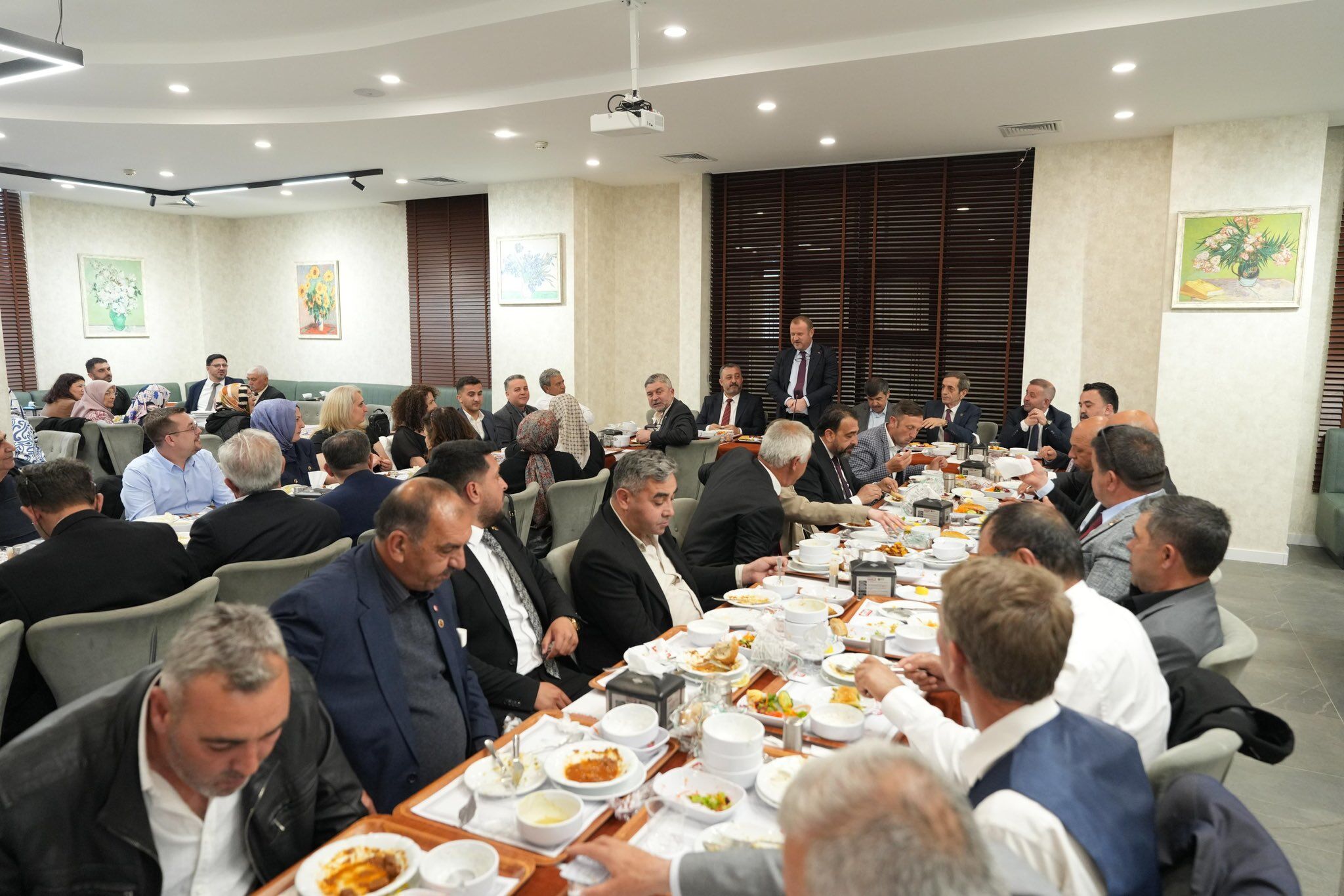 H F3I U Wz Xg A A F Uxr