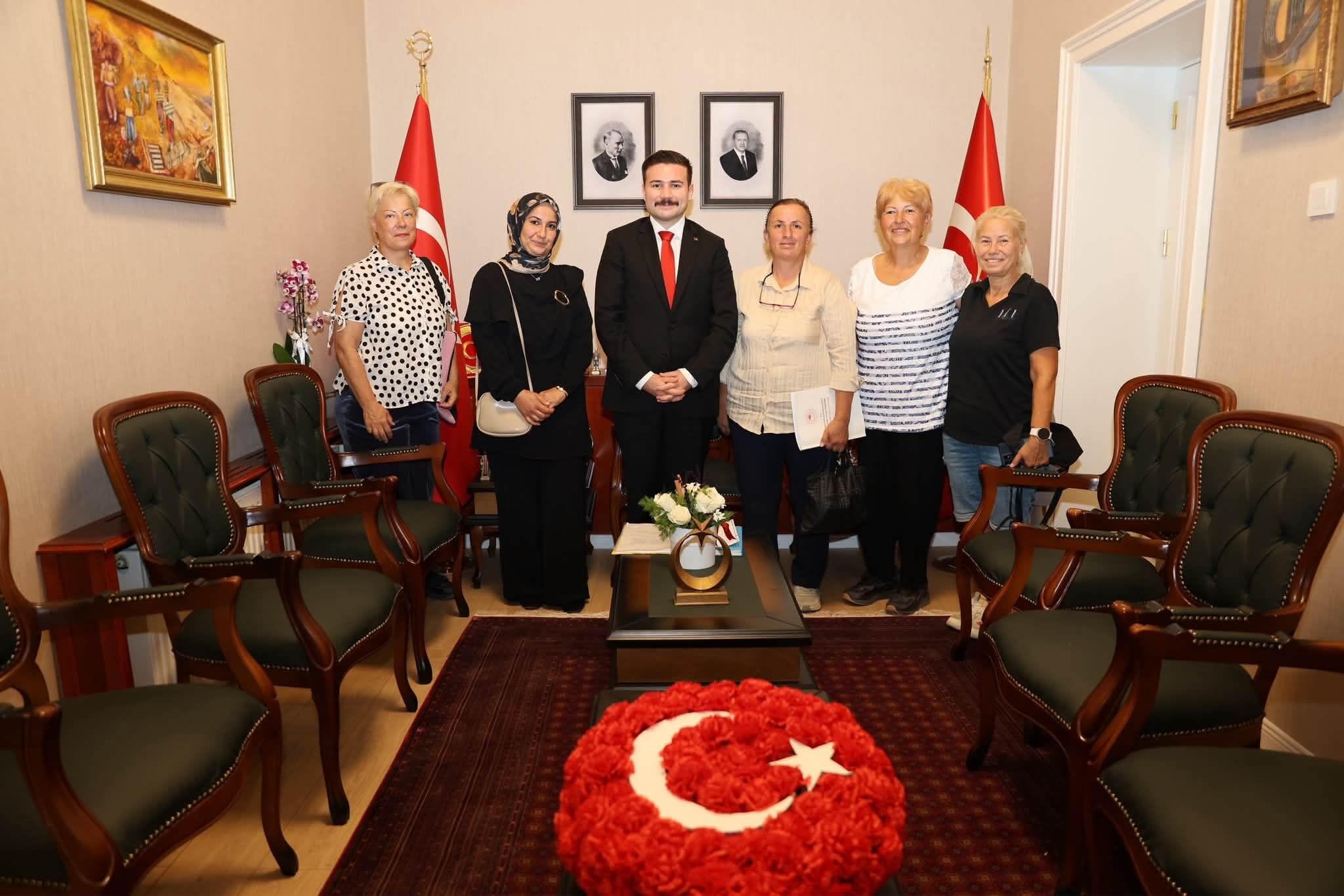 Gökçeada Kaymakamı Osman Acar Halk Günü’nde vatandaşlarla buluştu