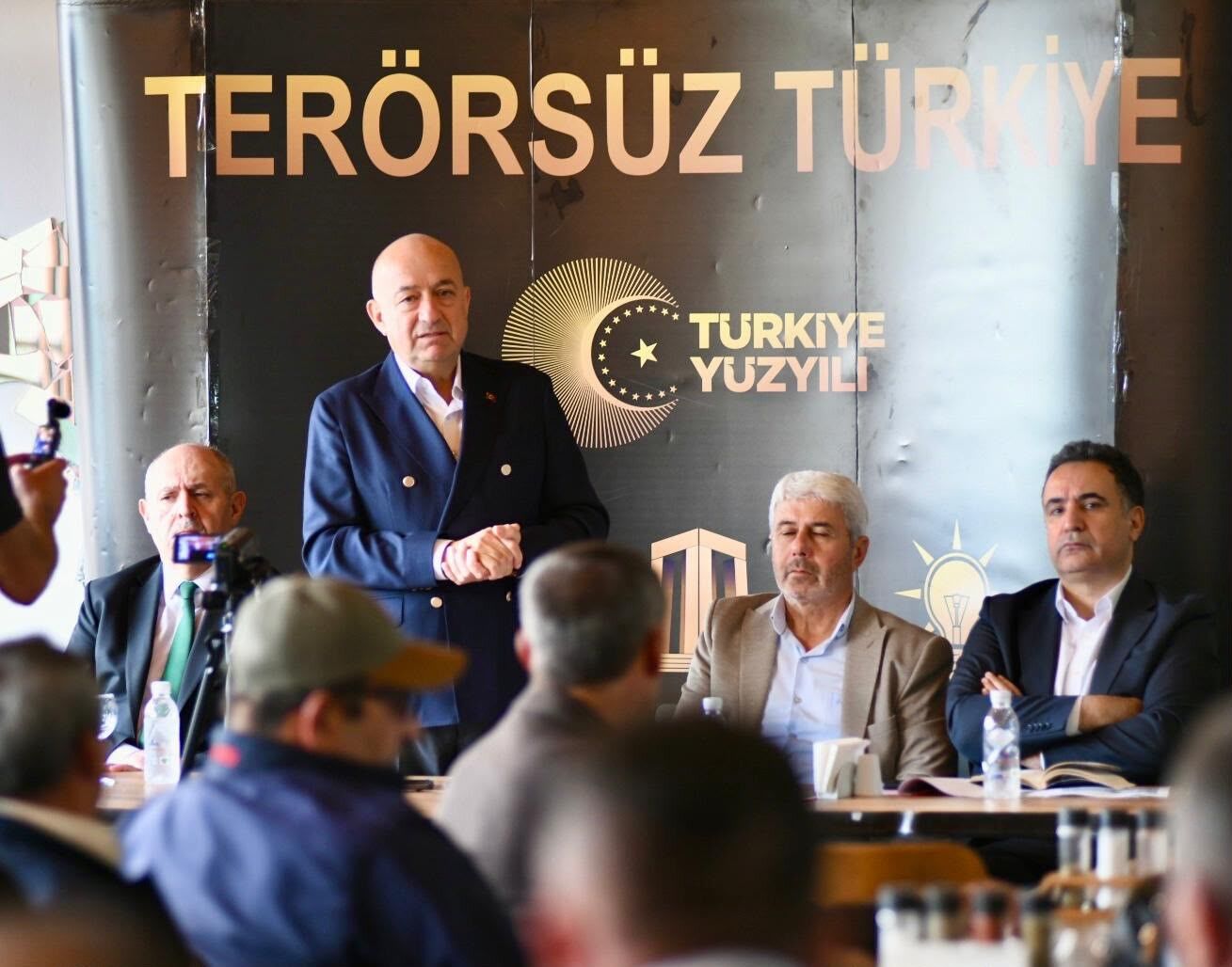 ''Türkiye enerjisini kalkınmaya ve üretime yöneltecek''