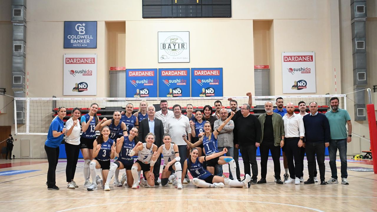 Çanakkale Belediyespor set vermeden kazandı