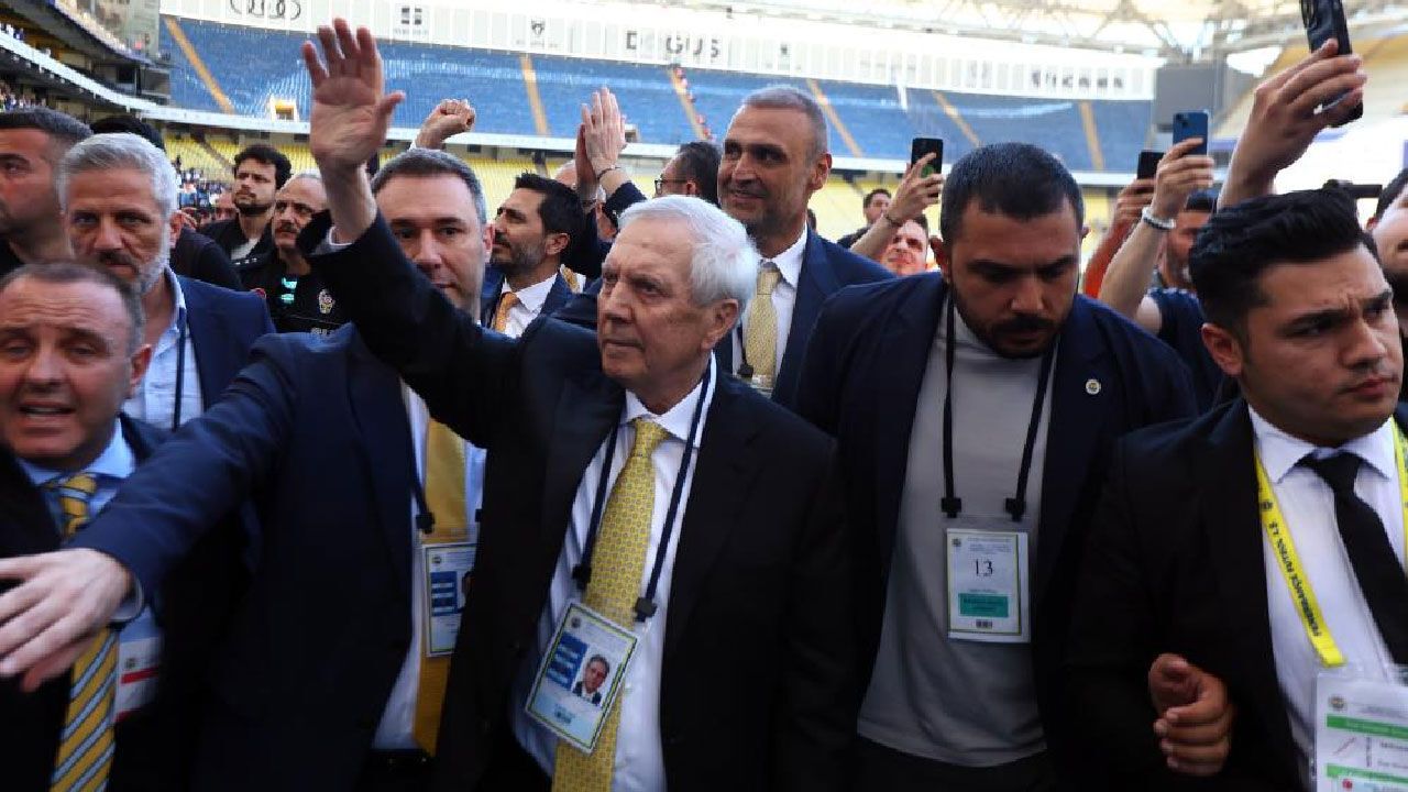 Fenerbahçe’de başkan Aziz Yıldırım oldu
