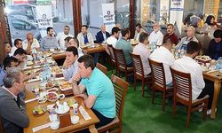 Ensar Vakfı’ndan iftar yemeği