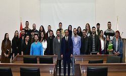 Biga Belediye Meclisi toplantısına gençler damga vurdu