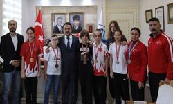 Başarılı Sporculardan Vali Aktaş’a Ziyaret