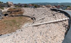  İznik Roma Tiyatrosu turizme kazandırılıyor
