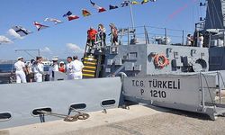 TCG Türkeli şehir iskelesinde ziyarete açıldı