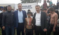  Genç pehlivan başarılarıyla göz dolduruyor