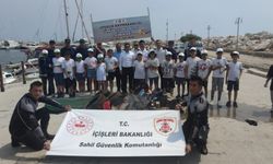 Ayvacık’ta deniz dibi temizliği