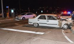 Çanakkale'de zincirleme kaza: 2 yaralı (VİDEO)