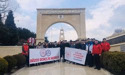  Üniversiteli Gençler Çanakkale’de 