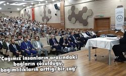 “Ahlakta, inançta, ibadette zayıflıyoruz”