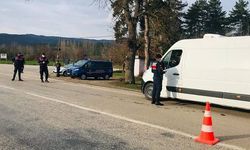 Jandarma ekiplerinden trafik denetimi