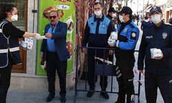 Türk Polisi Sahada Her Zaman Vatandaşının Yanında