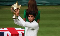 20 yaşında Wimbledon şampiyonu oldu