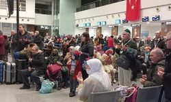Umre’ye dualarla uğurlandılar