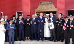 BAKAN SOYLU KIŞLADAKİ CAMİYİ AÇTI