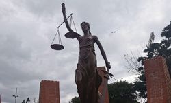 ‘Adalet Heykeli’ onarıldı