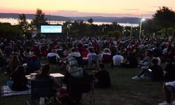 Açık hava sinema geceleri başladı