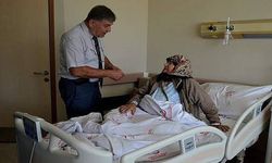 Başkan Şahin, hastalara moral verdi