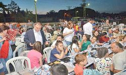 Ezine’de iftarlar devam ediyor