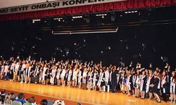 Sağlık Hizmetleri Meslek Yüksekokulu’nda Mezuniyet Töreni 