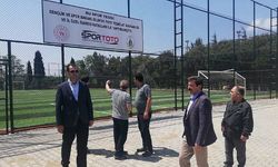 Sentetik Futbol Sahası Öğrencilerin Hizmetinde