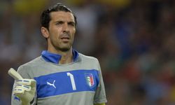 Buffon, 45 yaşında kariyerini sonlandırdığını açıkladı