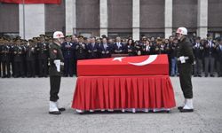 Şehit askerin cenazesi törenle memleketine gönderildi