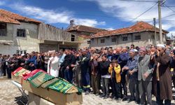 Yürek yakan kazanın cenazesinde gözyaşları sel oldu