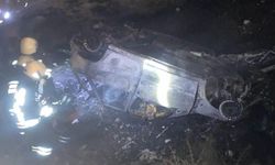 Şarampole uçan otomobil yandı 4 ölü, 2 yaralı